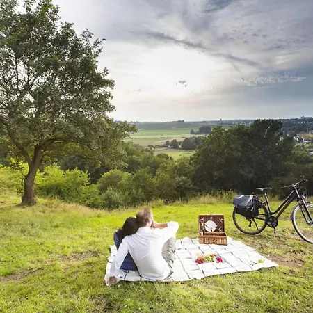 Vakantiewoning & Fietslogies V E L O, Tussen Hasselt En Maastricht