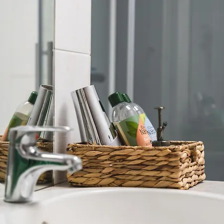Vakantiewoning & Fietslogies V E L O, Tussen Hasselt En Maastricht * Bilzen